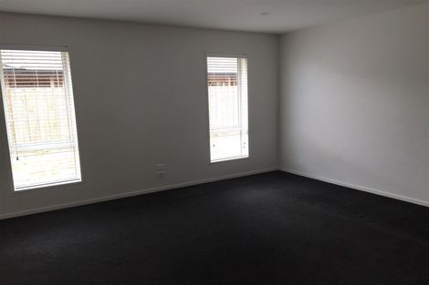 Photo of property in 10 Atap Place, Northwood, Christchurch, 8051