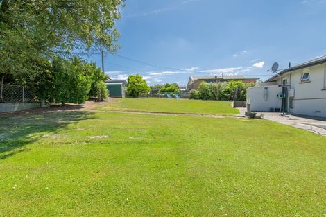 Photo of property in 98 Frank Street, Gore, 9710