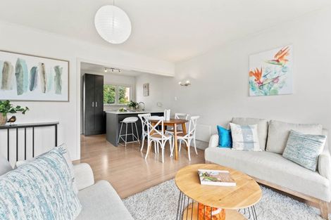 Photo of property in 3/10 Nile Road, Milford, Auckland, 0620