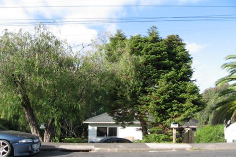 Photo of property in 2/20 Marina Road, Torbay, Auckland, 0630
