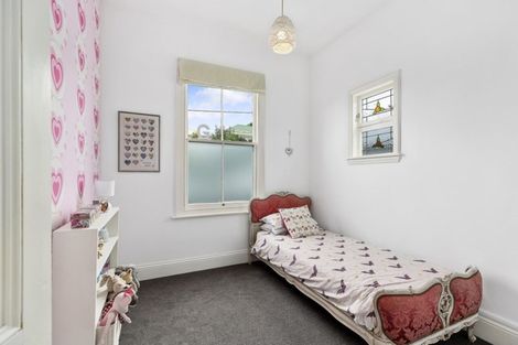 Photo of property in 18 Bidwill Street, Mount Cook, Wellington, 6021