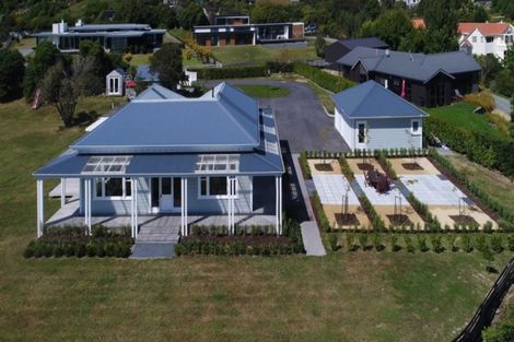 Photo of property in 450 Paremata Road, Pauatahanui, Porirua, 5381