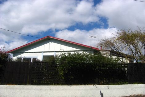 Photo of property in 15 Stoke Street, Westown, New Plymouth, 4310