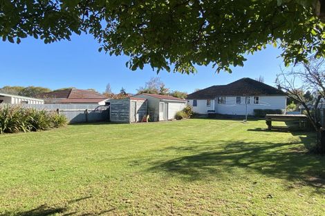 Photo of property in 14 Collett Street, Dannevirke, 4930