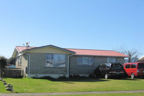 Photo of property in 57 Hinemoa Street, Levin, 5510