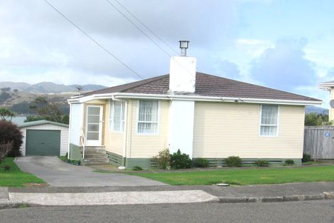 Photo of property in 45 Waiuta Street, Titahi Bay, Porirua, 5022