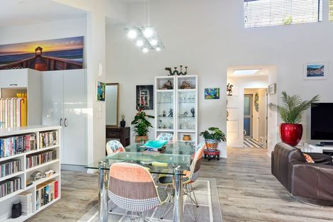 Photo of property in 82 Te Moana Road, Waikanae Beach, Waikanae, 5036