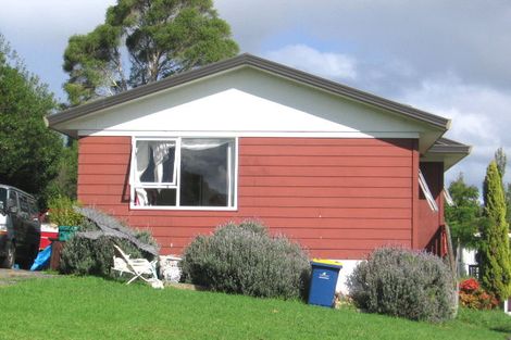 Photo of property in 1/10 Borich Road, Sunnyvale, Auckland, 0612