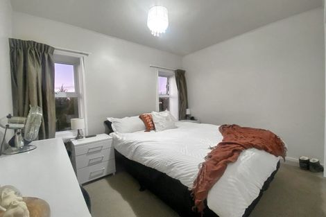 Photo of property in 12 Glen Alton Avenue, Paparangi, Wellington, 6037