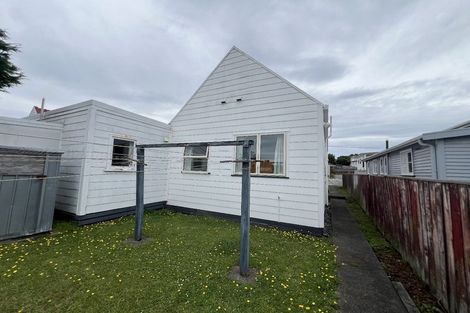 Photo of property in 3 Montgomery Street, Levin, 5510