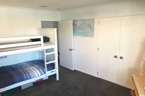 Photo of property in 16 Sarah Place, Papamoa Beach, Papamoa, 3118