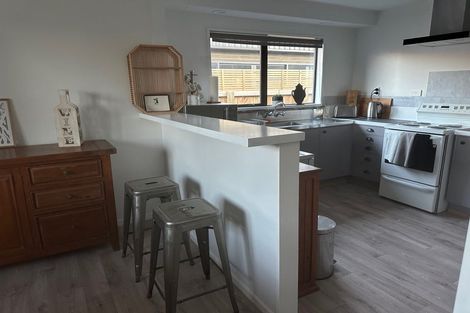 Photo of property in 142 Waenga Drive, Cromwell, 9310