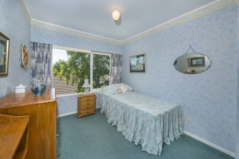 Photo of property in 19 Maxwelton Drive, Mairangi Bay, Auckland, 0630
