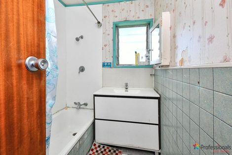 Photo of property in 24 Lynette Place, Mangere, Auckland, 2022