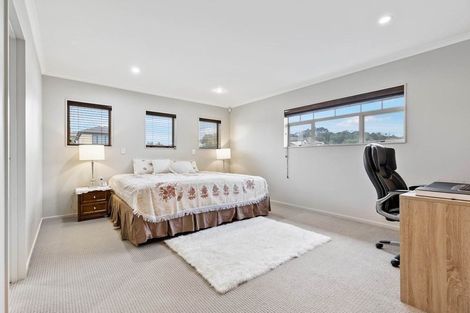 Photo of property in 27 Amaretto Avenue, Flat Bush, Auckland, 2019