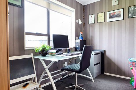 Photo of property in 4 Guinane Street, Dannevirke, 4930