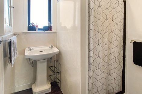 Photo of property in 14 Collett Street, Dannevirke, 4930