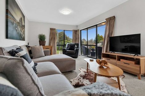 Photo of property in 13 Lynmore Avenue, Lynmore, Rotorua, 3010