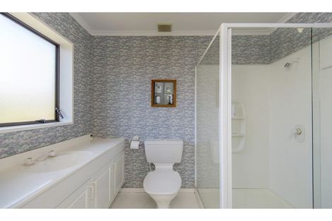 Photo of property in 5 Ilam Park Place, Ilam, Christchurch, 8041