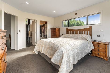 Photo of property in 24a Balmain Road, Chatswood, Auckland, 0626