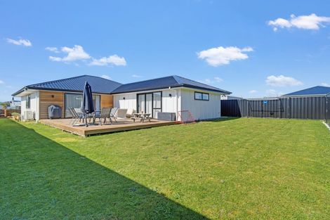 Photo of property in 3a Russell Street, Otane, 4202