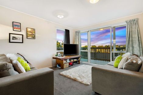 Photo of property in 32b Mili Way, Ranui, Auckland, 0612