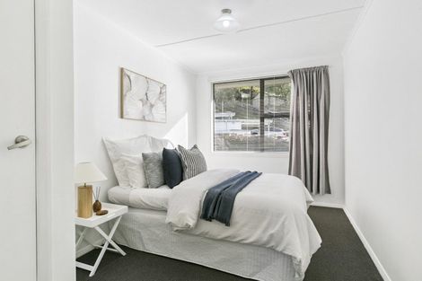 Photo of property in 11b Greer Crescent, Tawa, Wellington, 5028