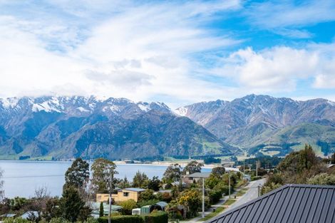 Photo of property in 111 Lakeview Terrace, Lake Hawea, Wanaka, 9382