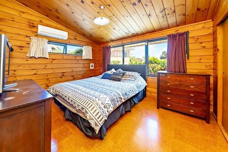 Photo of property in 13 Eterna Place, Clover Park, Auckland, 2019