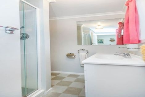 Photo of property in 74 Taylor Terrace, Tawa, Wellington, 5028