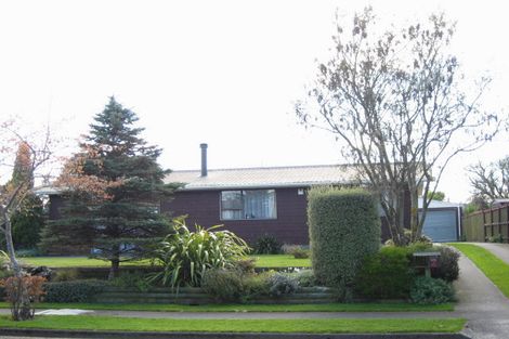 Photo of property in 4 Pain Street, Bulls, 4818