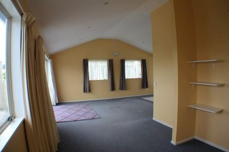 Photo of property in 18 Morere Street, Titahi Bay, Porirua, 5022