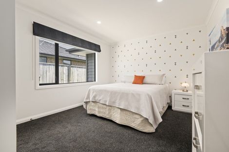 Photo of property in 25 Silicon Way, Fitzherbert, Palmerston North, 4410