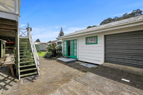 Photo of property in 2a Tatahi Street, Te Puru, Thames, 3575