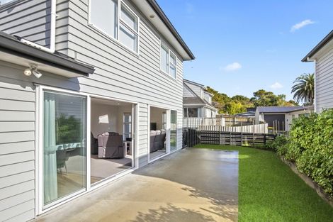 Photo of property in 3 Danden Way, Pukekohe, 2120