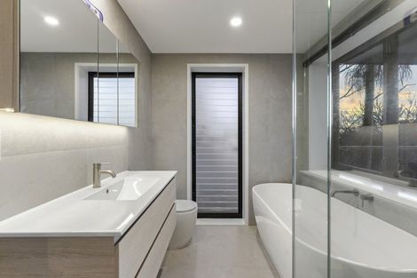 Photo of property in 1/35 Surrey Crescent, Grey Lynn, Auckland, 1021