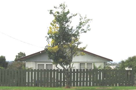 Photo of property in 42 Ranui Avenue, Ranui, Auckland, 0612
