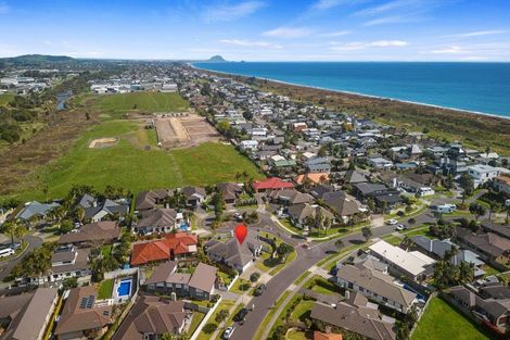Photo of property in 1 Saratoga Court, Papamoa Beach, Papamoa, 3118
