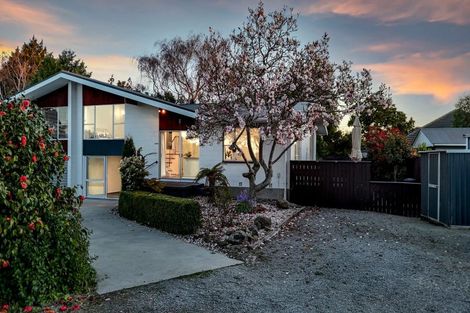 Photo of property in 1/104 Stanbury Avenue, Somerfield, Christchurch, 8024