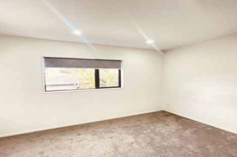 Photo of property in 4/2 Smiths Avenue, Papakura, 2110