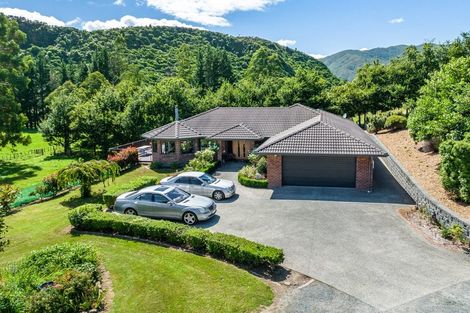 Photo of property in 64c Kaitoke Waterworks Road, Kaitoke, Upper Hutt, 5018