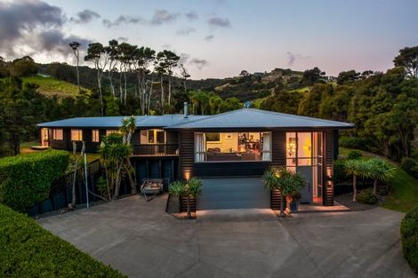 Photo of property in 875 Hibiscus Coast Highway, Waiwera, Orewa, 0994
