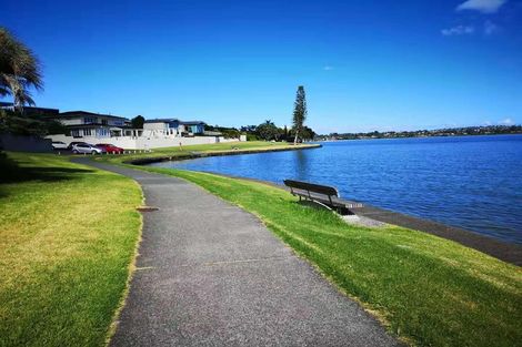 Photo of property in 12 Davita Place, Farm Cove, Auckland, 2012