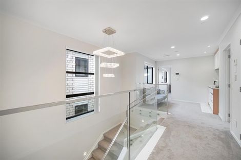 Photo of property in 47 Drumbuoy Drive, Flat Bush, Auckland, 2019