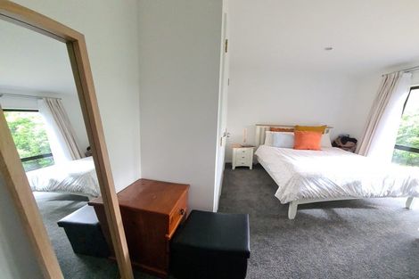 Photo of property in 4/262 Onewa Road, Birkenhead, Auckland, 0626