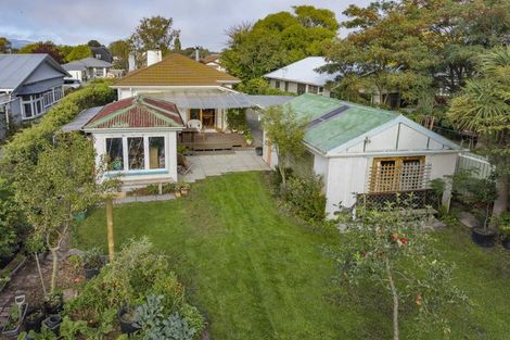 Photo of property in 17 Dacre Street, Linwood, Christchurch, 8062