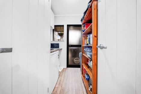 Photo of property in 5 Leven Lane, Totara Heights, Auckland, 2105