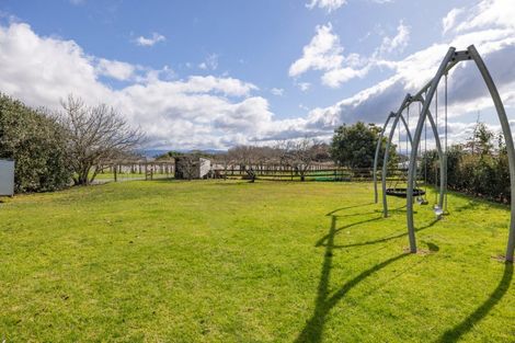 Photo of property in 242 Omokoroa Road, Omokoroa, 3114