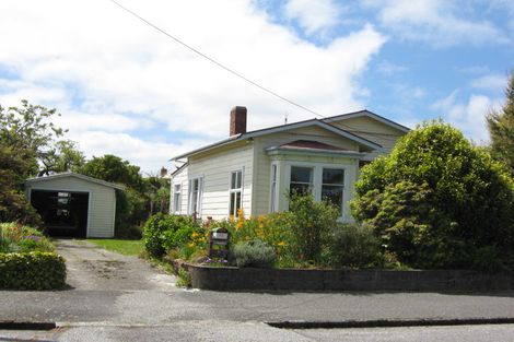 Photo of property in 71 Peel Street, Westport, 7825
