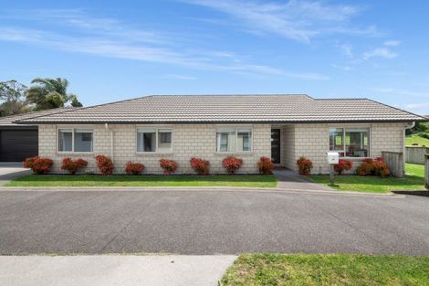 Photo of property in 8a Cannell Farm Drive, Te Puke, 3119